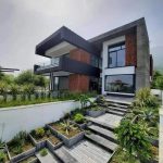 ویلا لوکس در چلندر، نوشهر، کوهپایهای با دید بینظیر به دریا و جنگل