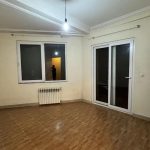 آپارتمان 110 متری طبقه اول در خیابان پهلوان نوشهر